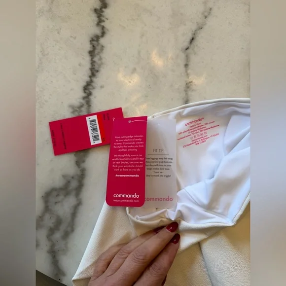 NWT Commando Faux Leather Leggings in White - Size XS - Picture 9 of 10